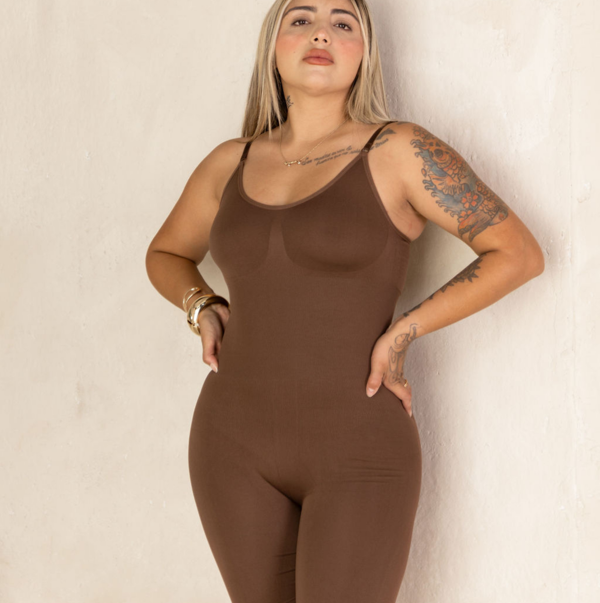 Seamless brown full body shape wear